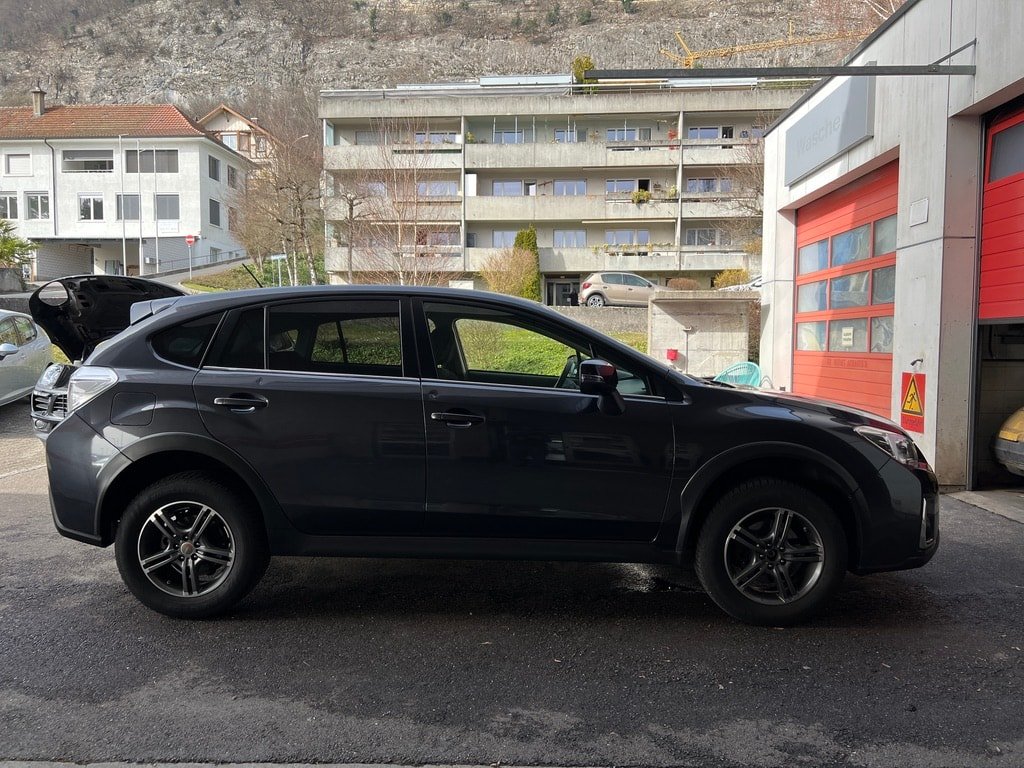 SUBARU XV 2.0 Swiss Two AWD CVT, Benzin, Occasion / Gebraucht, Automatik - 7