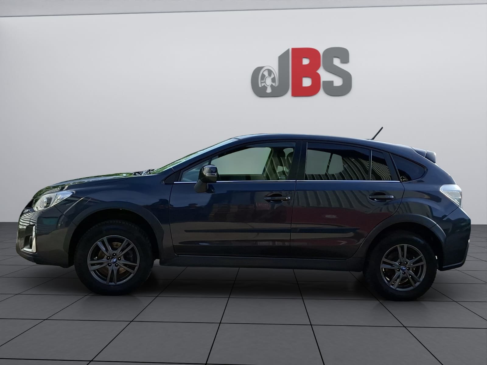 SUBARU XV 2.0 Swiss Three AWD CVT, Essence, Occasion / Utilisé, Automatique - 4