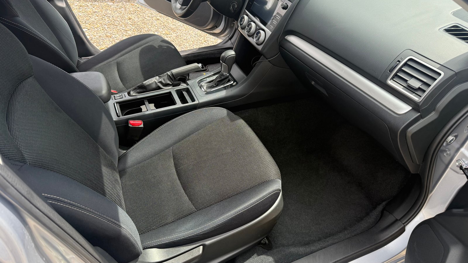 SUBARU XV 2.0 Swiss Two AWD CVT, Benzin, Occasion / Gebraucht, Automatik - 5