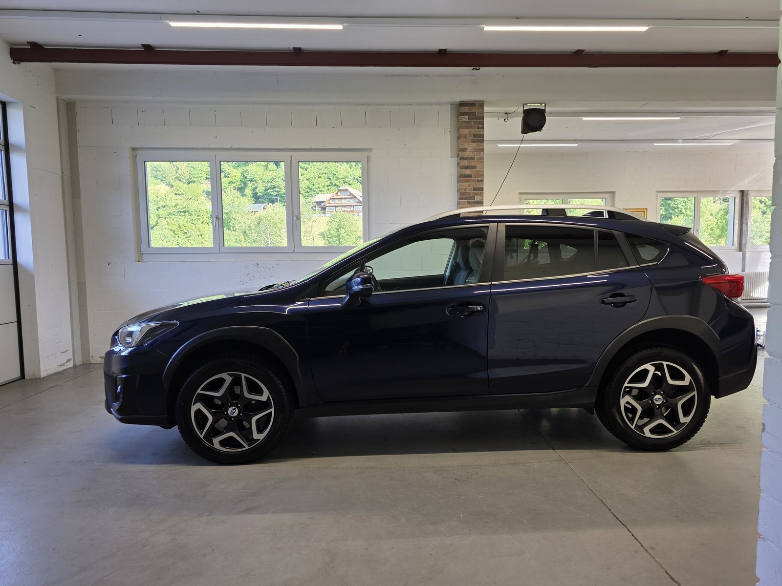 SUBARU XV 2.0 Swiss Plus AWD Lineartronic, Petrol, Second hand / Used, Automatic - 4