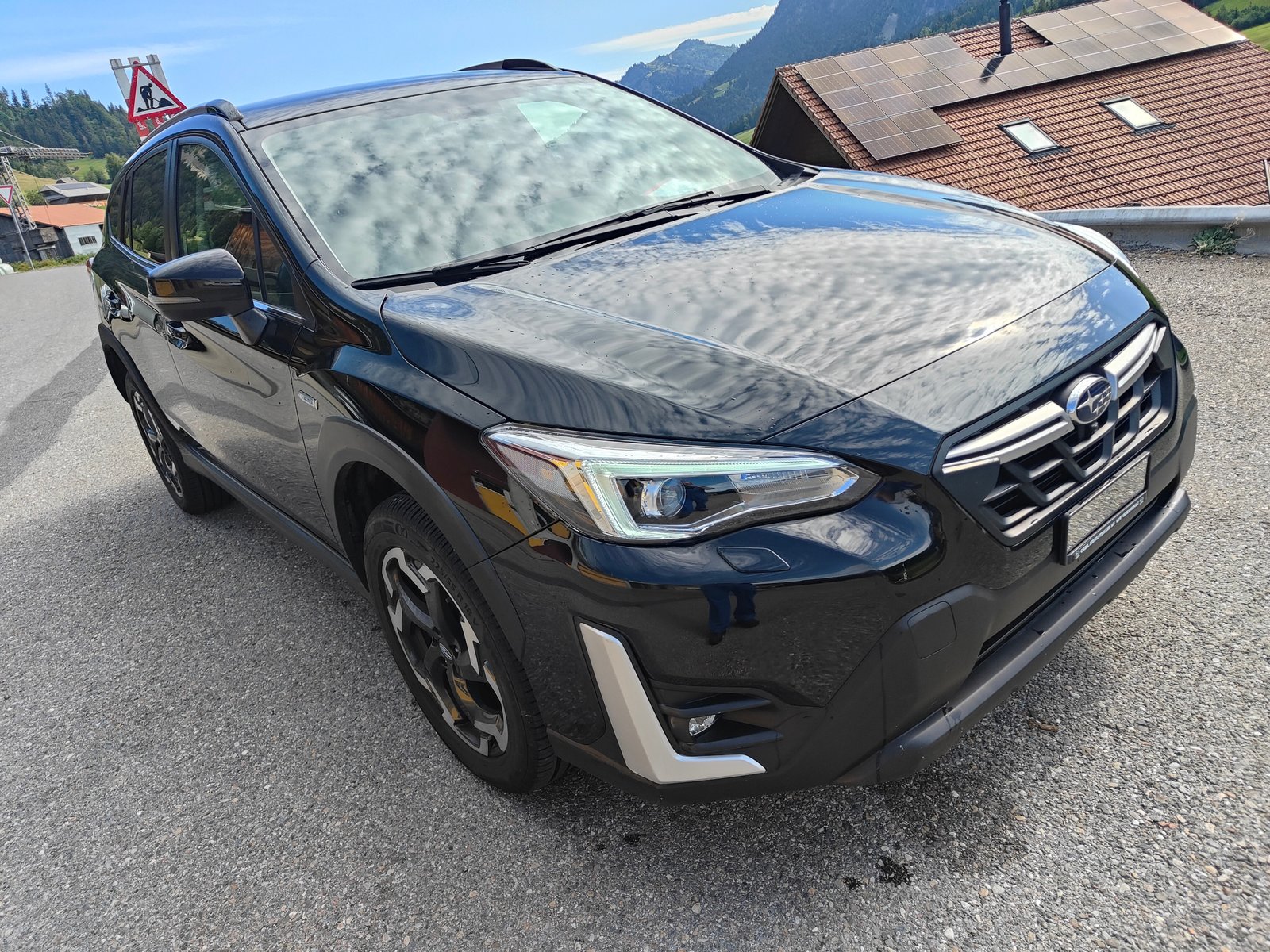 SUBARU XV 2.0 e-Boxer Swiss Plus AWD Lineartronic, Full-Hybrid Petrol/Electric, Second hand / Used, Automatic - 3