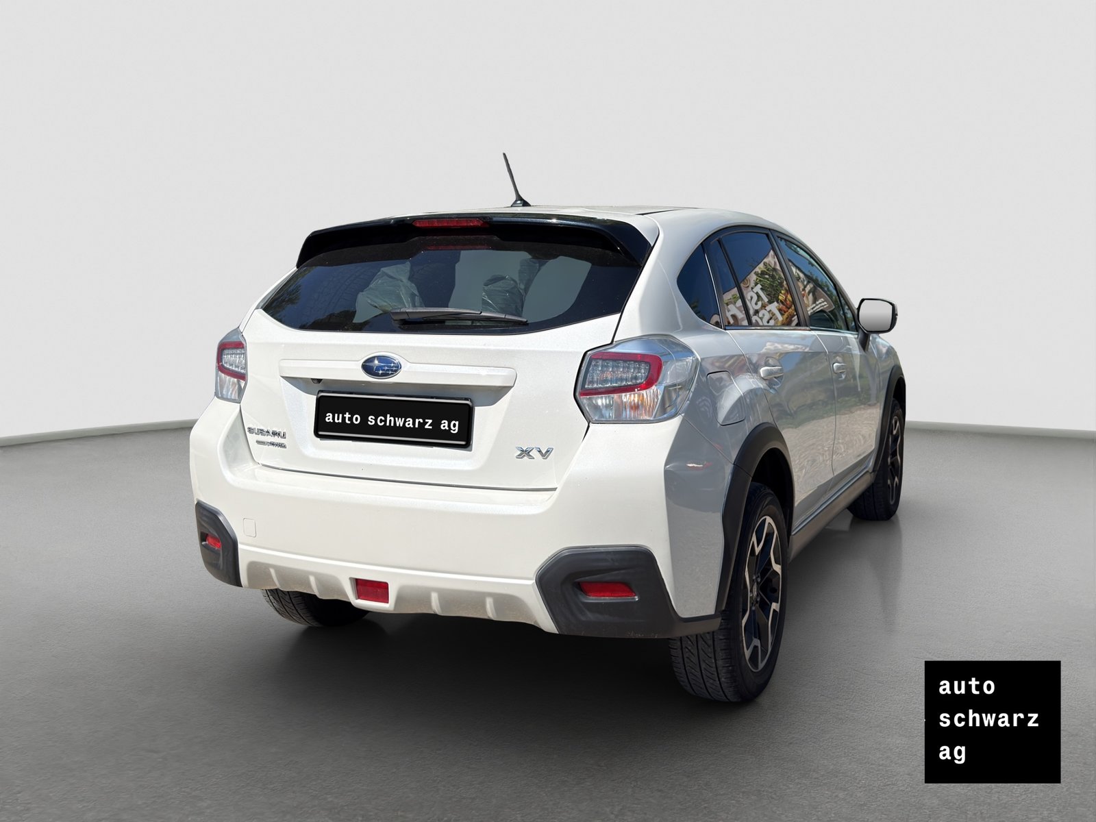 SUBARU XV 2.0 Swiss Two AWD CVT, Petrol, Second hand / Used, Automatic - 5