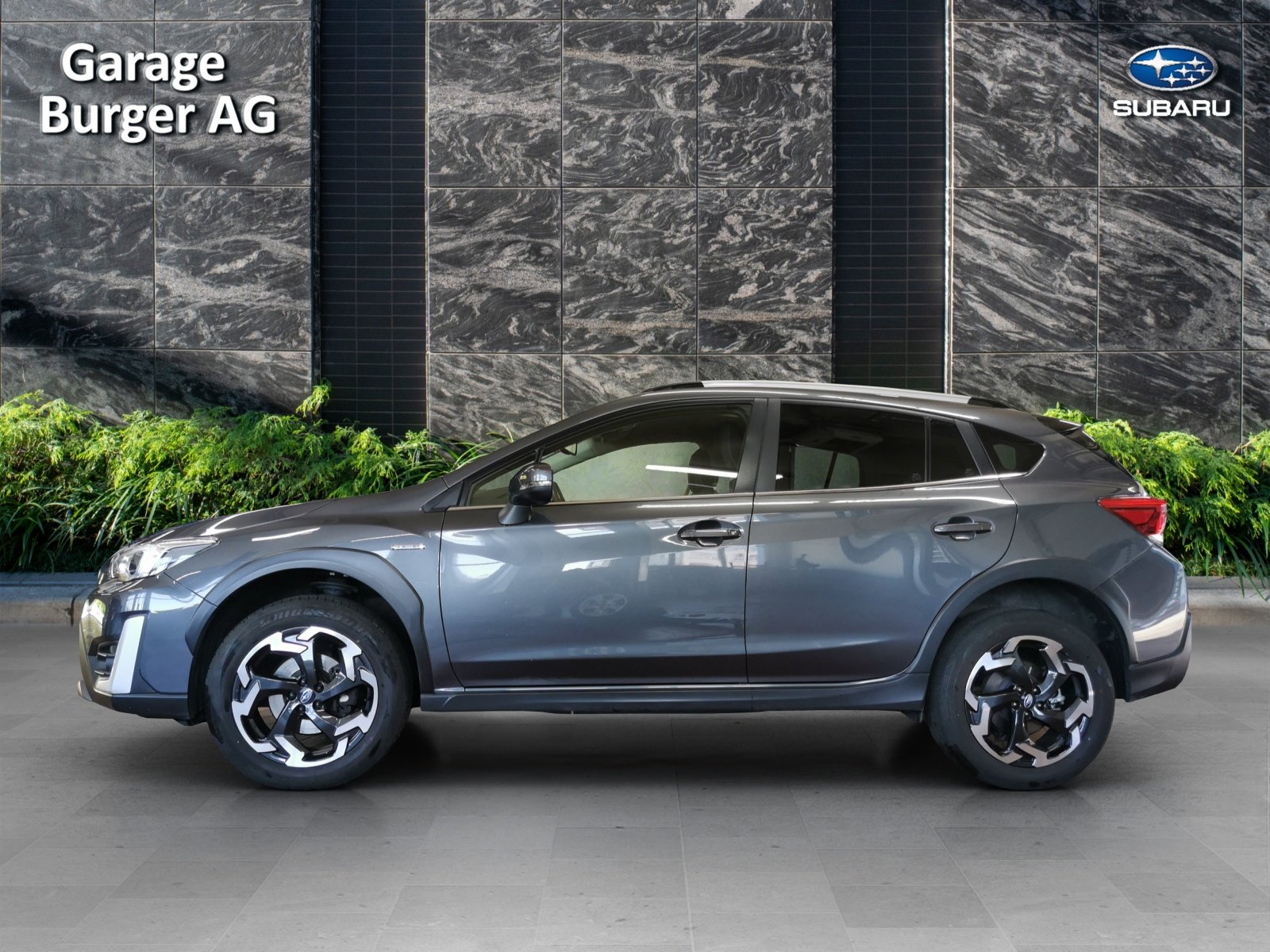 SUBARU XV 2.0i e-Boxer Swiss Plus, Mild-Hybrid Petrol/Electric, Second hand / Used, Automatic - 4