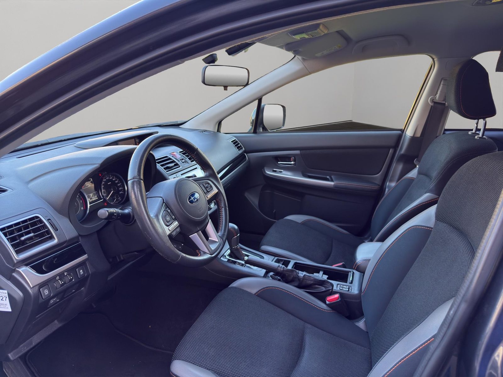 SUBARU XV 2.0i Swiss Two, Petrol, Second hand / Used, Automatic - 4