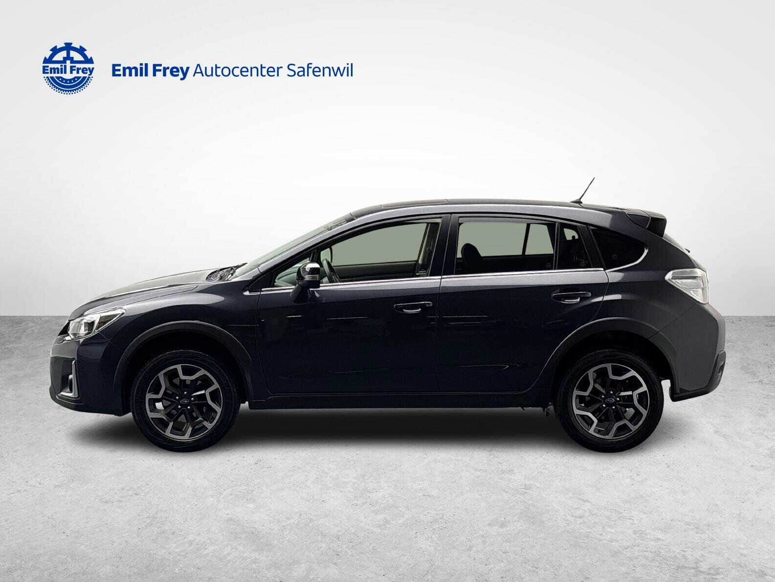 SUBARU XV 2.0i Swiss Three, Essence, Occasion / Utilisé, Automatique - 2