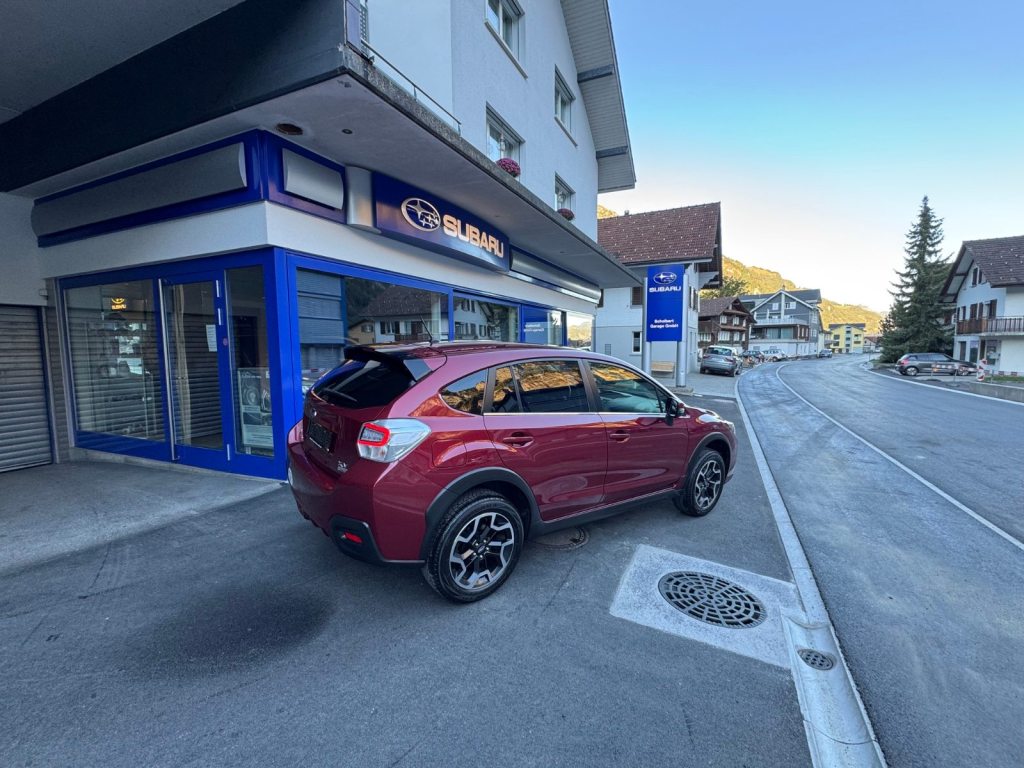 SUBARU 2.0i Swiss Two, Benzin, Occasion / Gebraucht, Automatik - 2