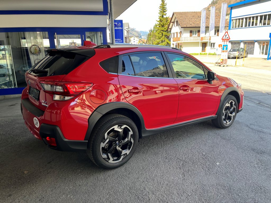 SUBARU XV 2.0i e-Boxer Luxury, Hybride Léger Essence/Électricité, Occasion / Utilisé, Automatique - 4