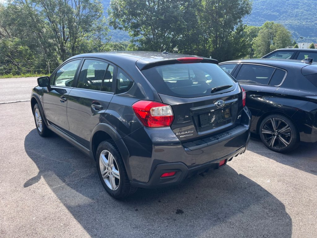 SUBARU XV 2.0i Swiss Three, Benzin, Occasion / Gebraucht, Automatik - 3