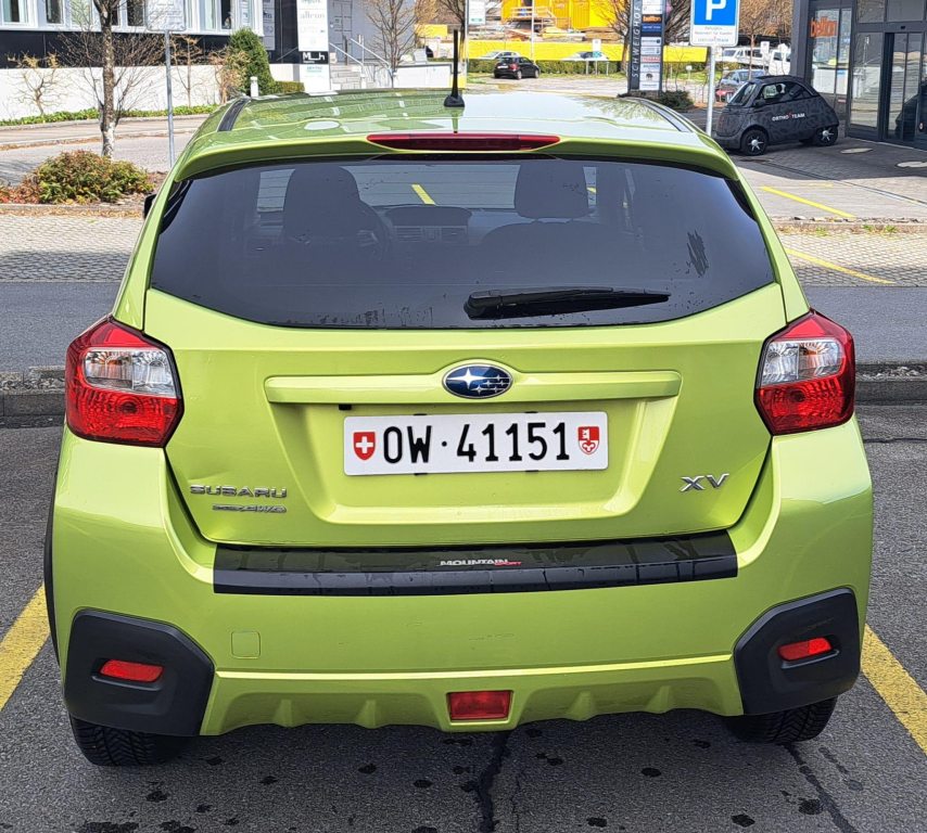 SUBARU XV 2.0i Swiss Two Mountain Sport, Essence, Occasion / Utilisé, Manuelle - 4