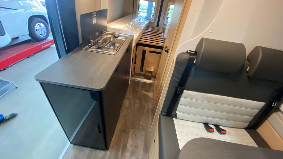 SUNLIGHT Adventure Cliff 640, Diesel, Voiture nouvelle, Automatique - 7