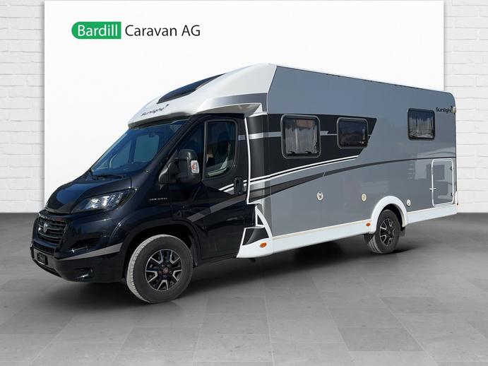 SUNLIGHT Adventure T 68, Diesel, Second hand / Used, Automatic