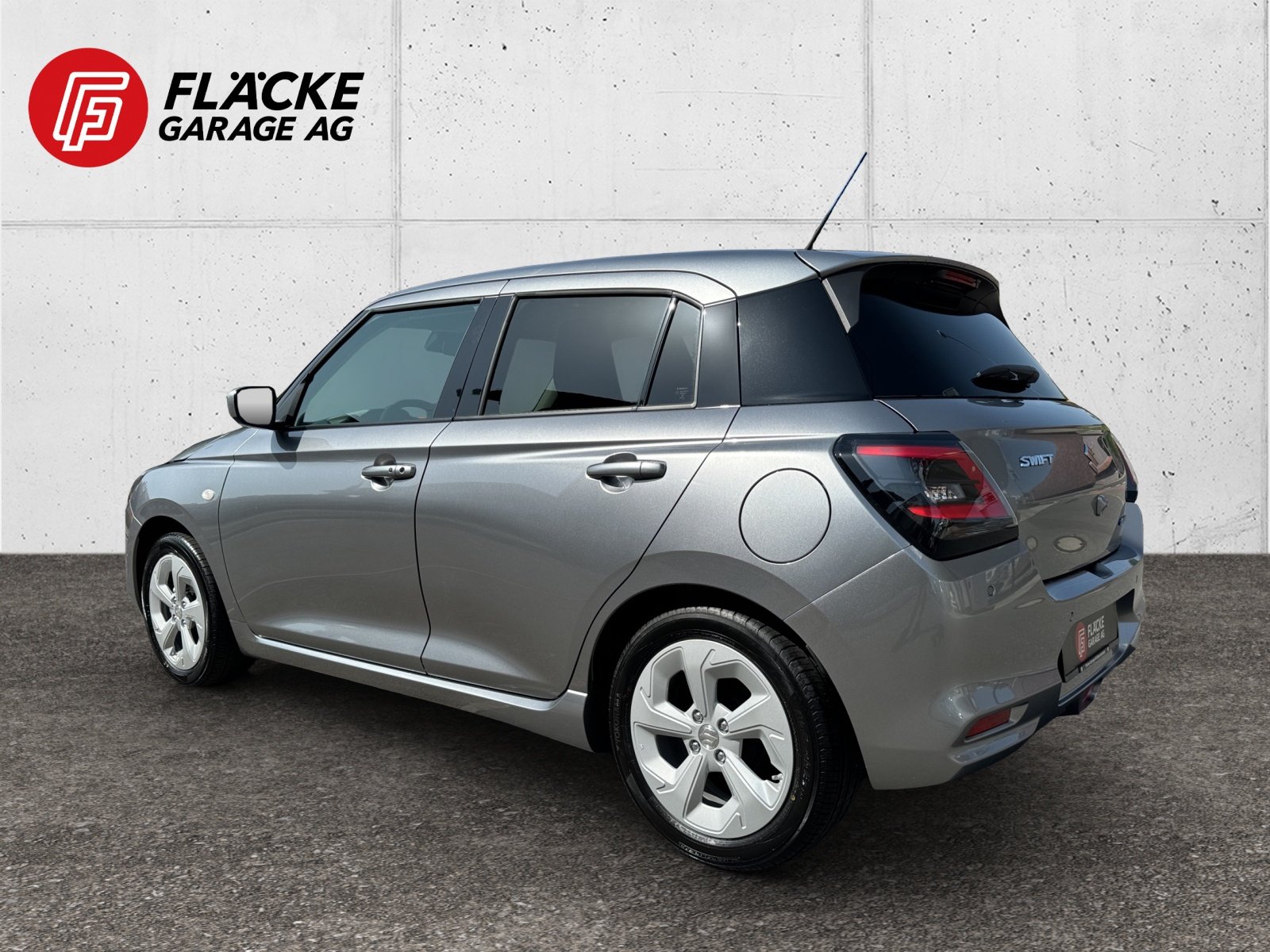 SUZUKI 1.2 2WD AT Compact+, Mild-Hybrid Petrol/Electric, New car, Automatic - 3
