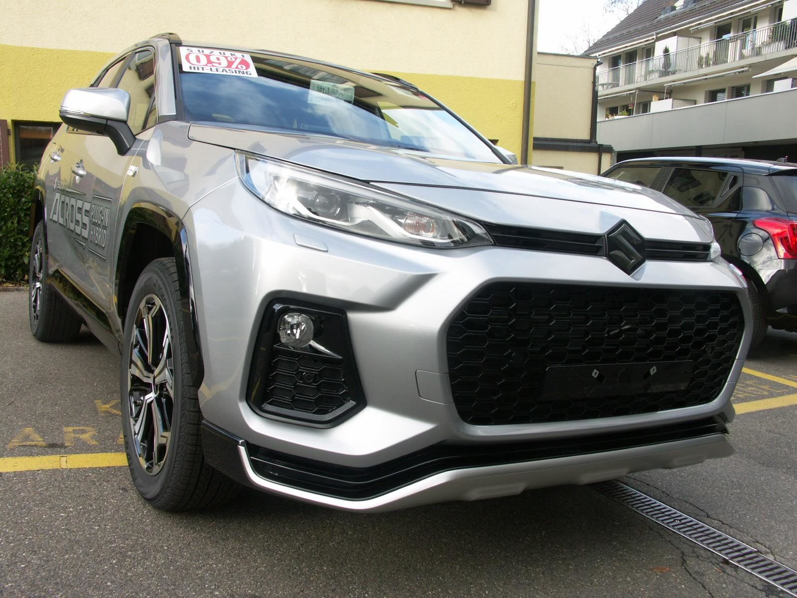 SUZUKI Across 2.5 PHEV Compact Top 4x4, Plug-in-Hybrid Petrol/Electric, New car, Automatic - 3