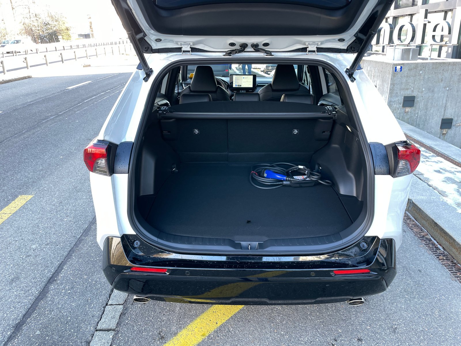SUZUKI Across 2.5 Plug-in-Hybrid Compact Top E-CVT, Plug-in-Hybrid Benzina/Elettrica, Auto nuove, Automatico - 7