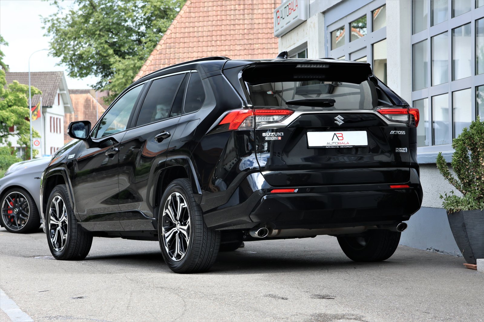SUZUKI Across 2.5 Plug-in-Hybrid Compact Top E-CVT, Plug-in-Hybrid Benzin/Elektro, Occasion / Gebraucht, Automatik - 3
