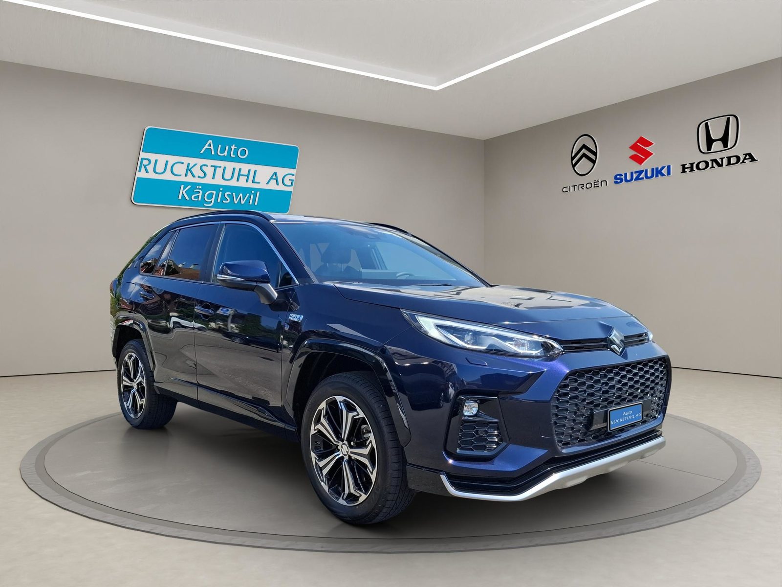 SUZUKI Across 2.5 PHEV Compact Top 4x4, Plug-in-Hybrid Benzin/Elektro, Occasion / Gebraucht, Automatik - 2