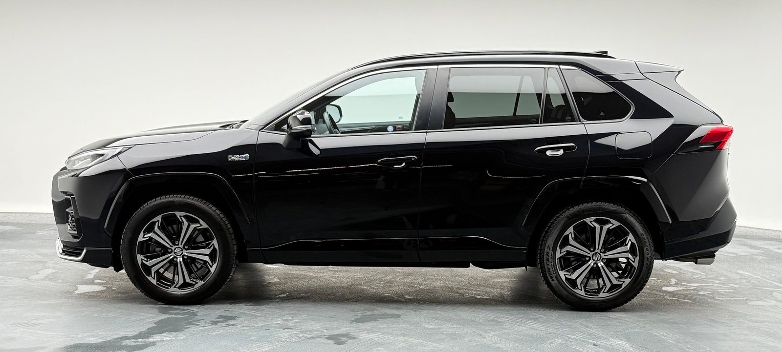 SUZUKI Across 2.5 PHEV Compact Top 4x4, Plug-in-Hybrid Benzin/Elektro, Occasion / Gebraucht, Automatik - 4