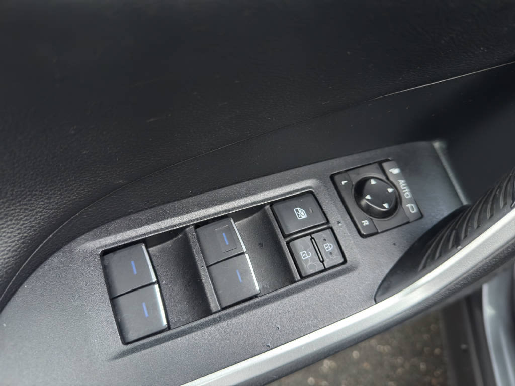 SUZUKI Across 2.5 PHEV Compact Top 4x4, Plug-in-Hybrid Petrol/Electric, Second hand / Used, Automatic - 6