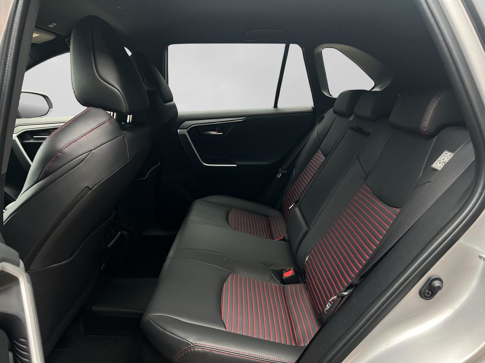 SUZUKI Across 2.5 PHEV Compact Top 4x4, Plug-in-Hybrid Petrol/Electric, Second hand / Used, Automatic - 7