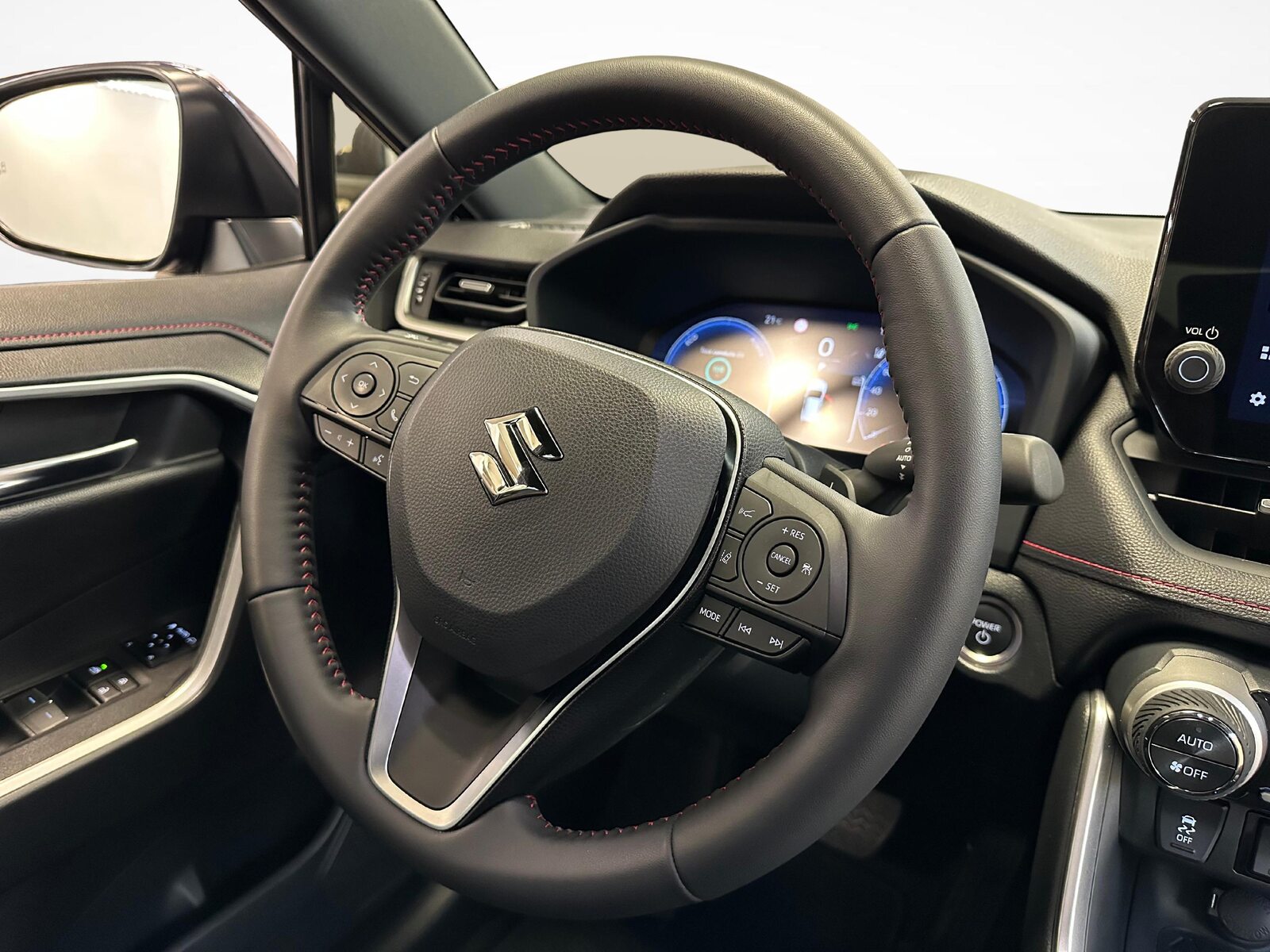 SUZUKI Across 2.5 PHEV Compact Top 4x4, Plug-in-Hybrid Benzin/Elektro, Occasion / Gebraucht, Automatik - 6