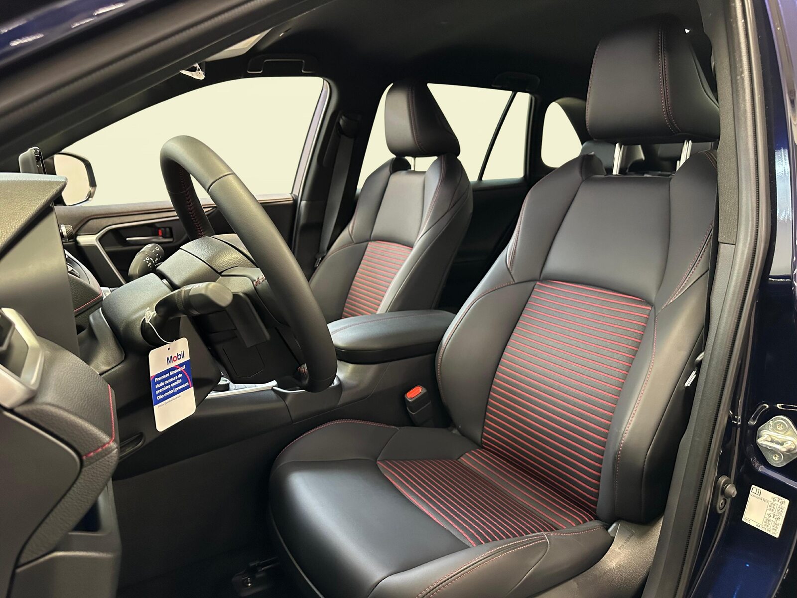 SUZUKI Across 2.5 PHEV Compact Top 4x4, Plug-in-Hybrid Benzin/Elektro, Occasion / Gebraucht, Automatik - 5