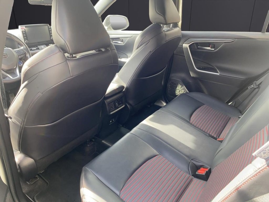 SUZUKI Across 2.5 Plug-in-Hybrid Compact Top E-CVT, Plug-in-Hybrid Petrol/Electric, Second hand / Used, Automatic - 7