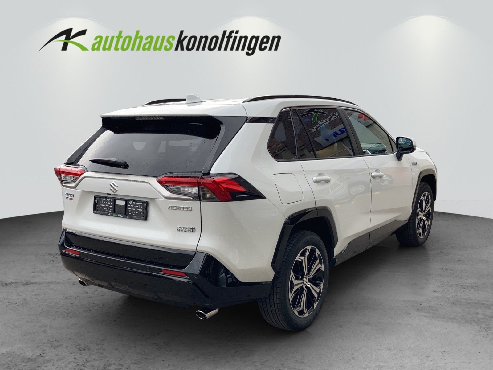 SUZUKI Across 2.5 PHEV Compact Top 4x4, Hybride Rechargeable Essence/Électricité, Voiture de démonstration, Automatique - 4
