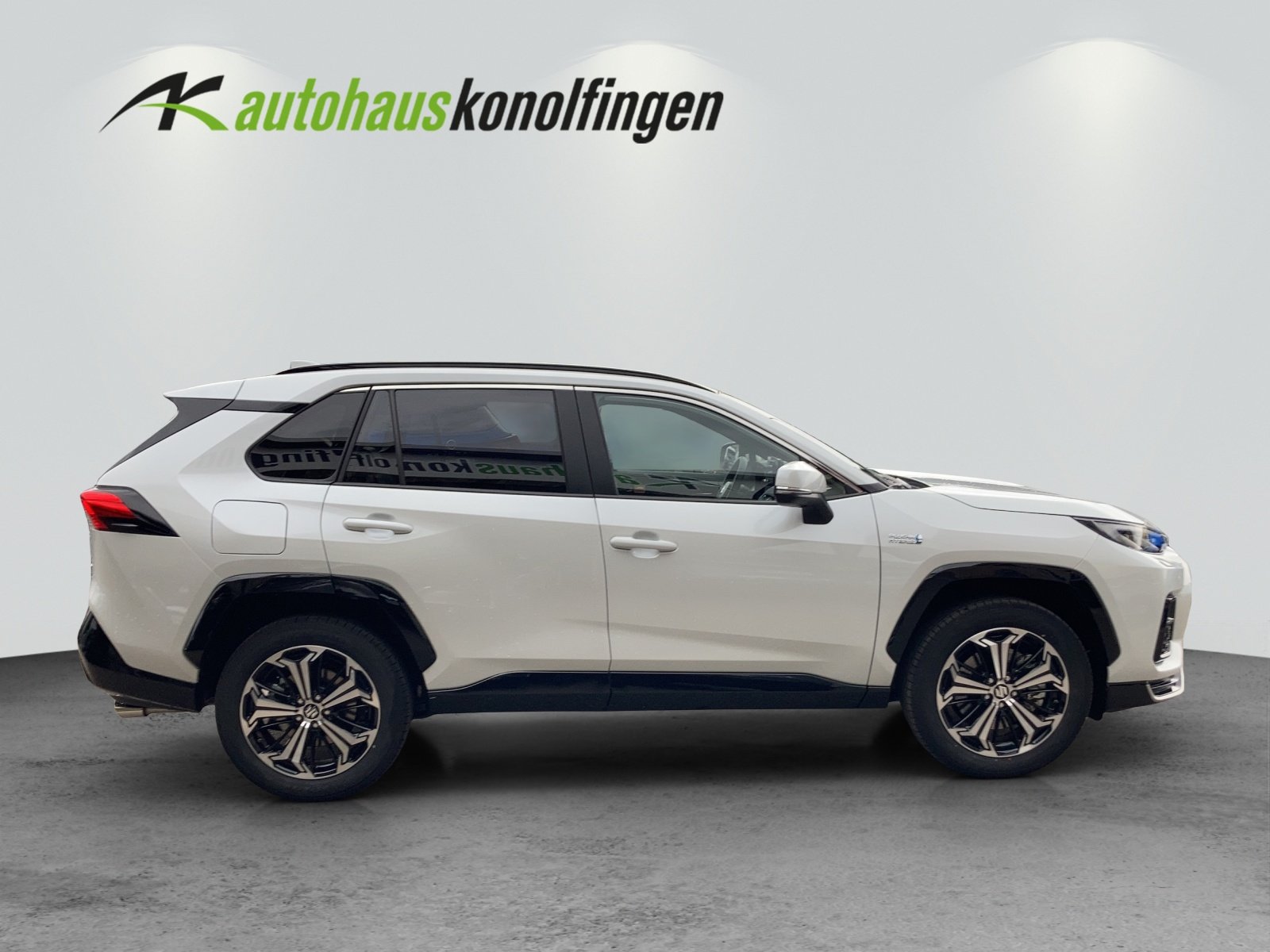 SUZUKI Across 2.5 PHEV Compact Top 4x4, Hybride Rechargeable Essence/Électricité, Voiture de démonstration, Automatique - 5