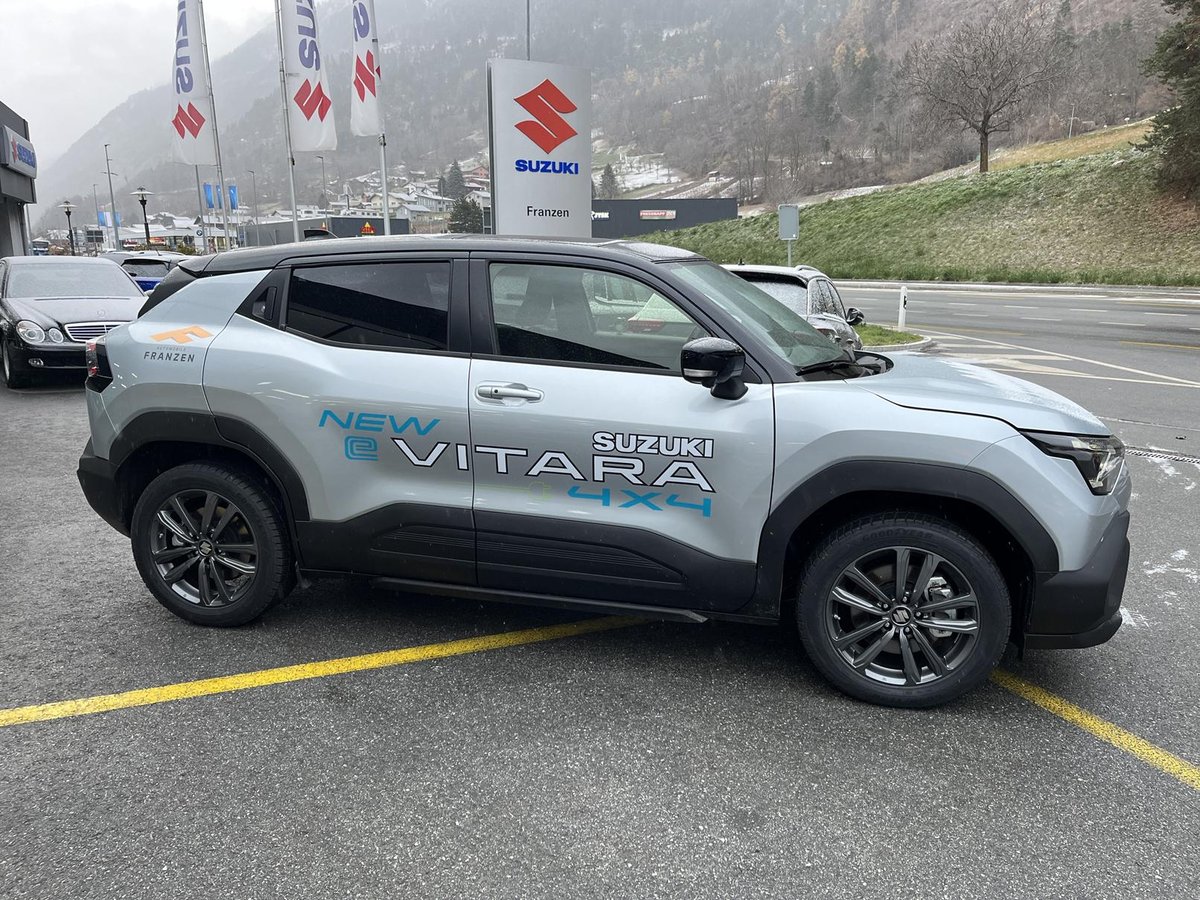 SUZUKI e Vitara Compact Top 4x4, Elektro, Neuwagen, Automat - 5