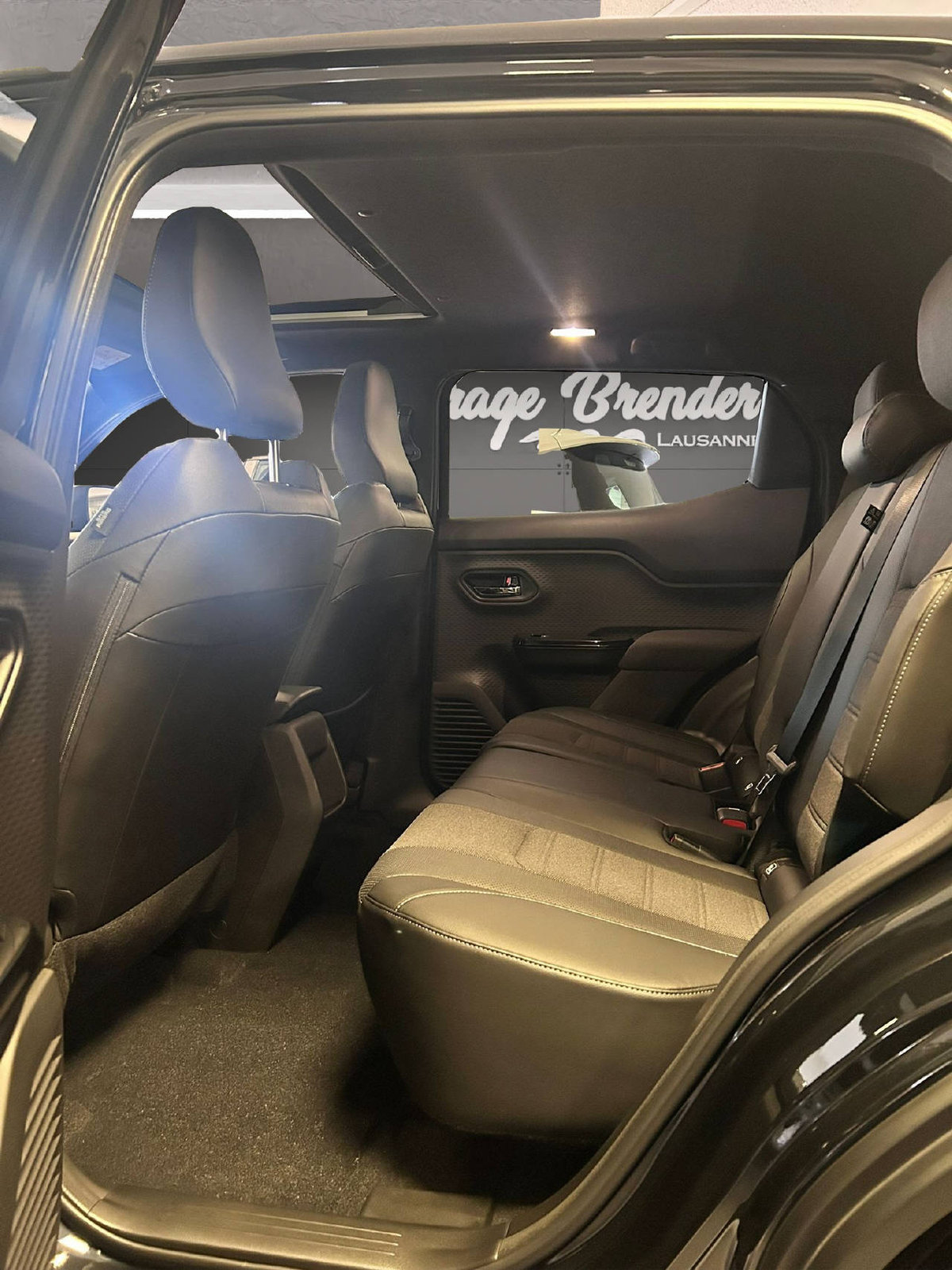 SUZUKI e Vitara Compact Top 4x4, Electric, New car, Automatic - 4