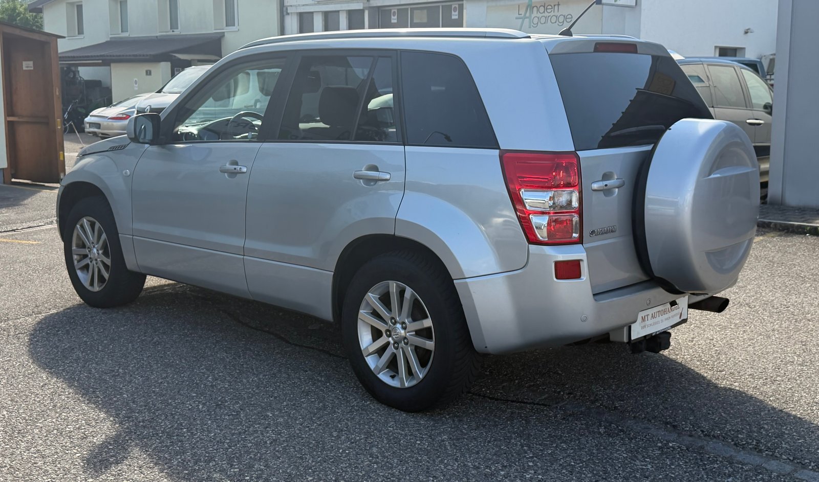 SUZUKI Grand Vitara 2.0 16V Top Limited Edition Automatic, Petrol, Second hand / Used, Automatic - 5
