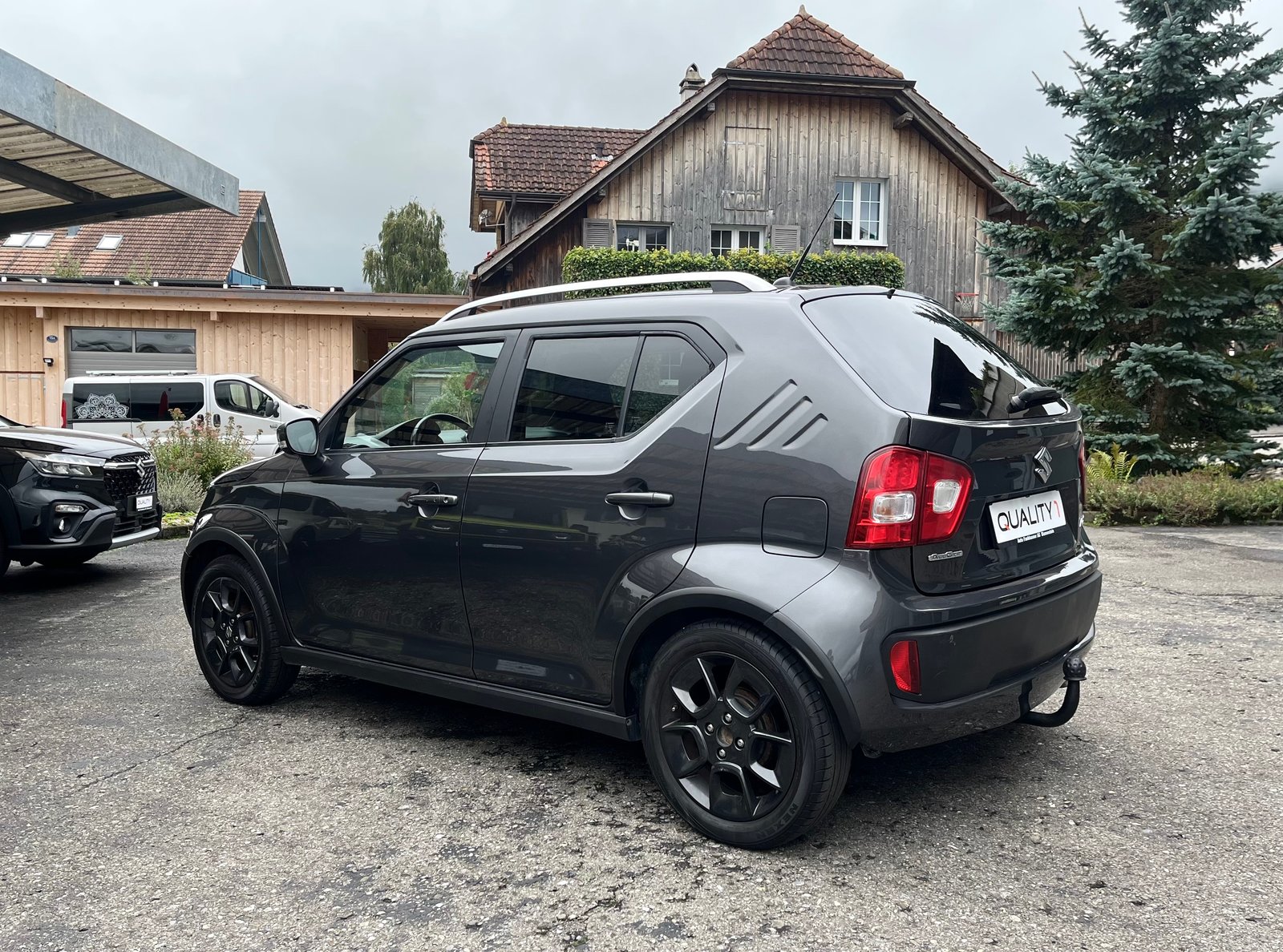 SUZUKI Ignis 1.2i Compact Top 4x4, Petrol, Second hand / Used, Manual - 5