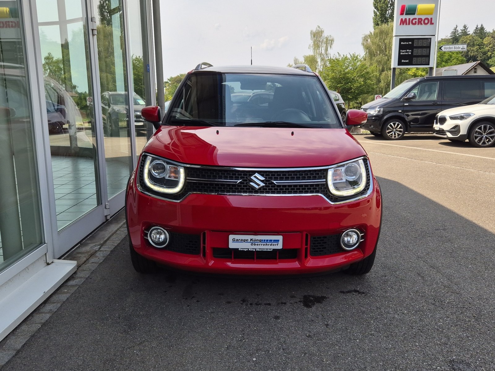 SUZUKI Ignis 1.2i Compact Top AGS, Benzin, Occasion / Gebraucht, Automatik - 2