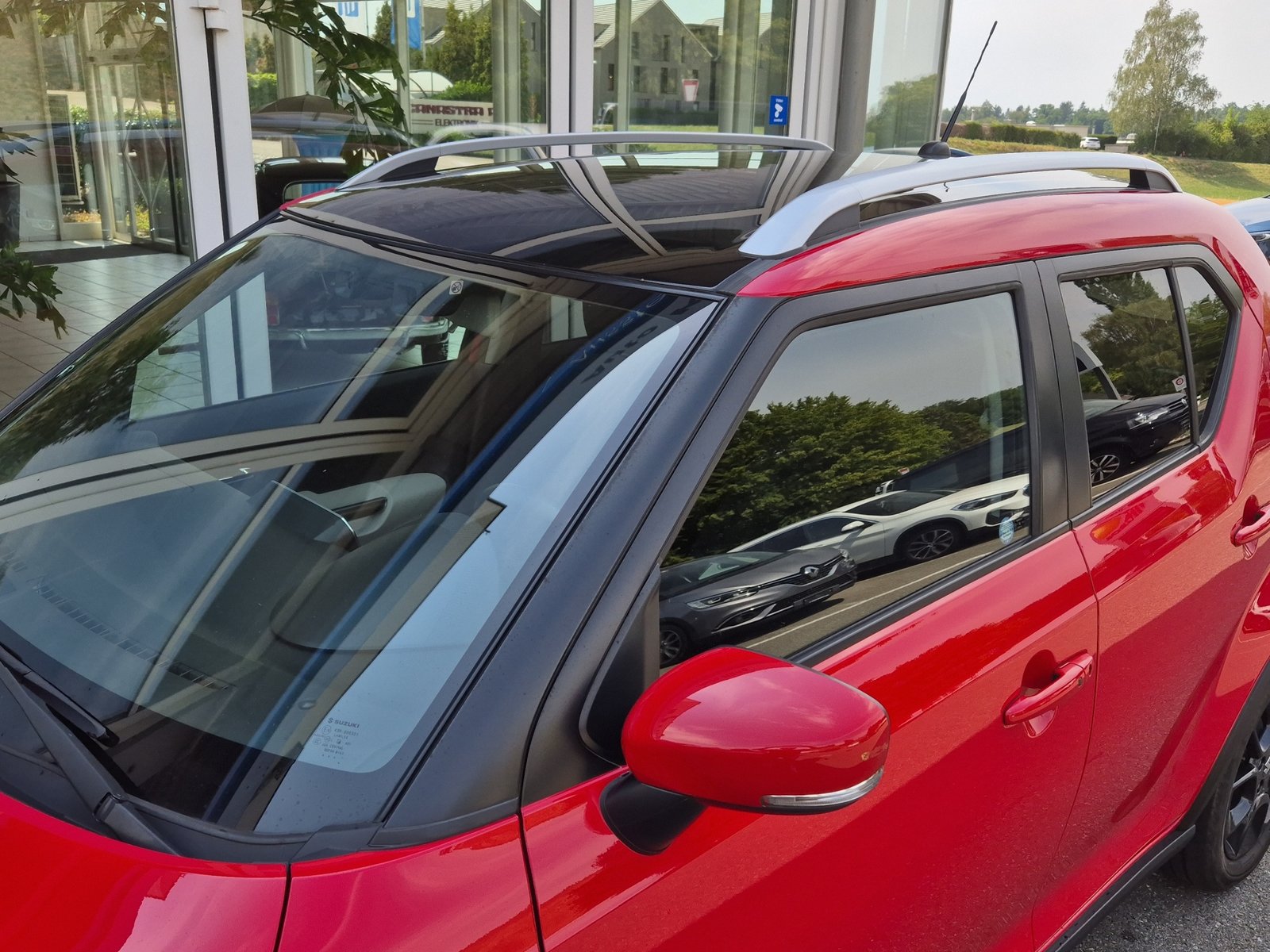 SUZUKI Ignis 1.2i Compact Top AGS, Benzin, Occasion / Gebraucht, Automatik - 7