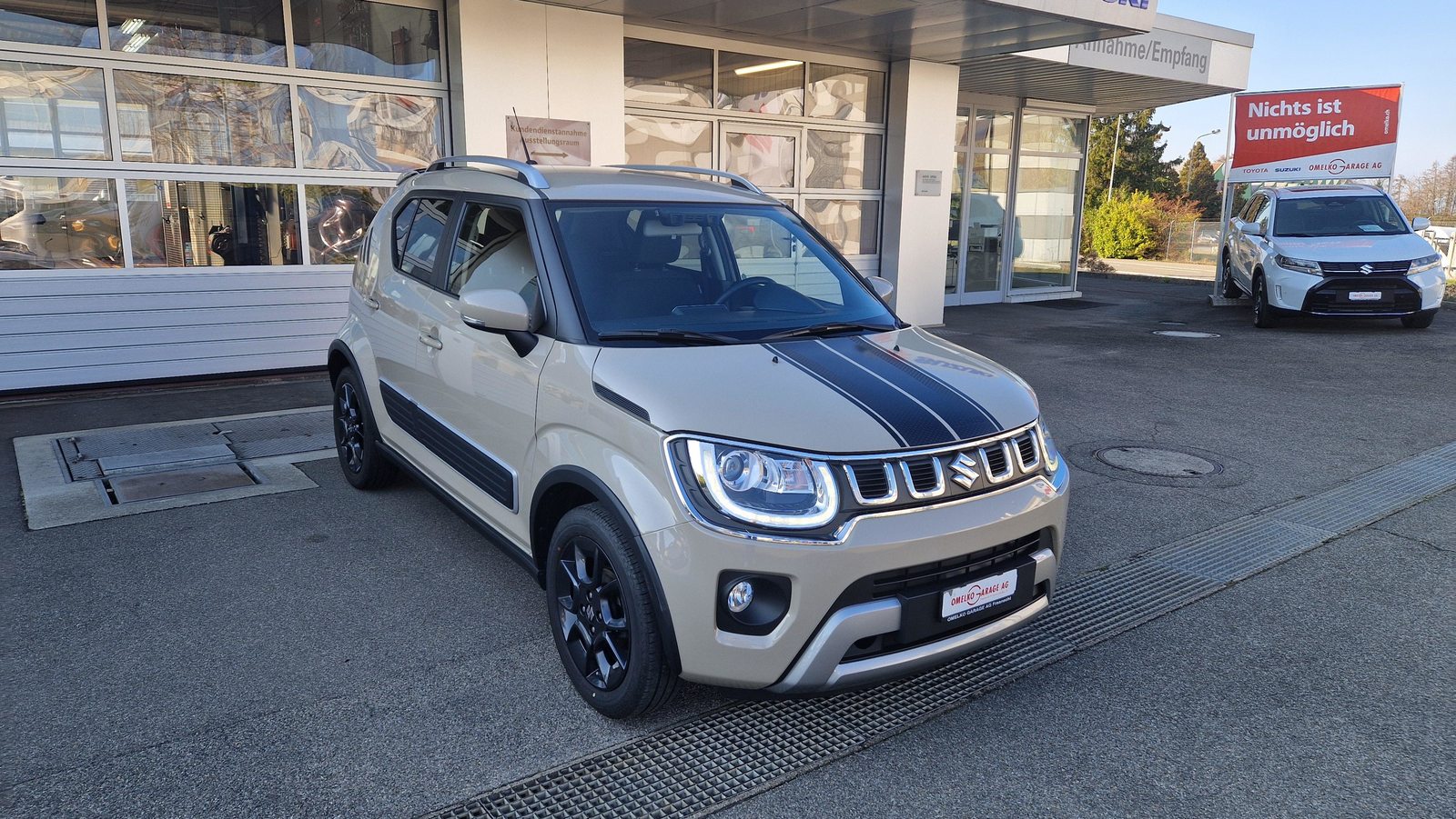 SUZUKI Ignis 1.2 Compact Top Hybrid, Mild-Hybrid Benzin/Elektro, Occasion / Gebraucht, Automatik - 2