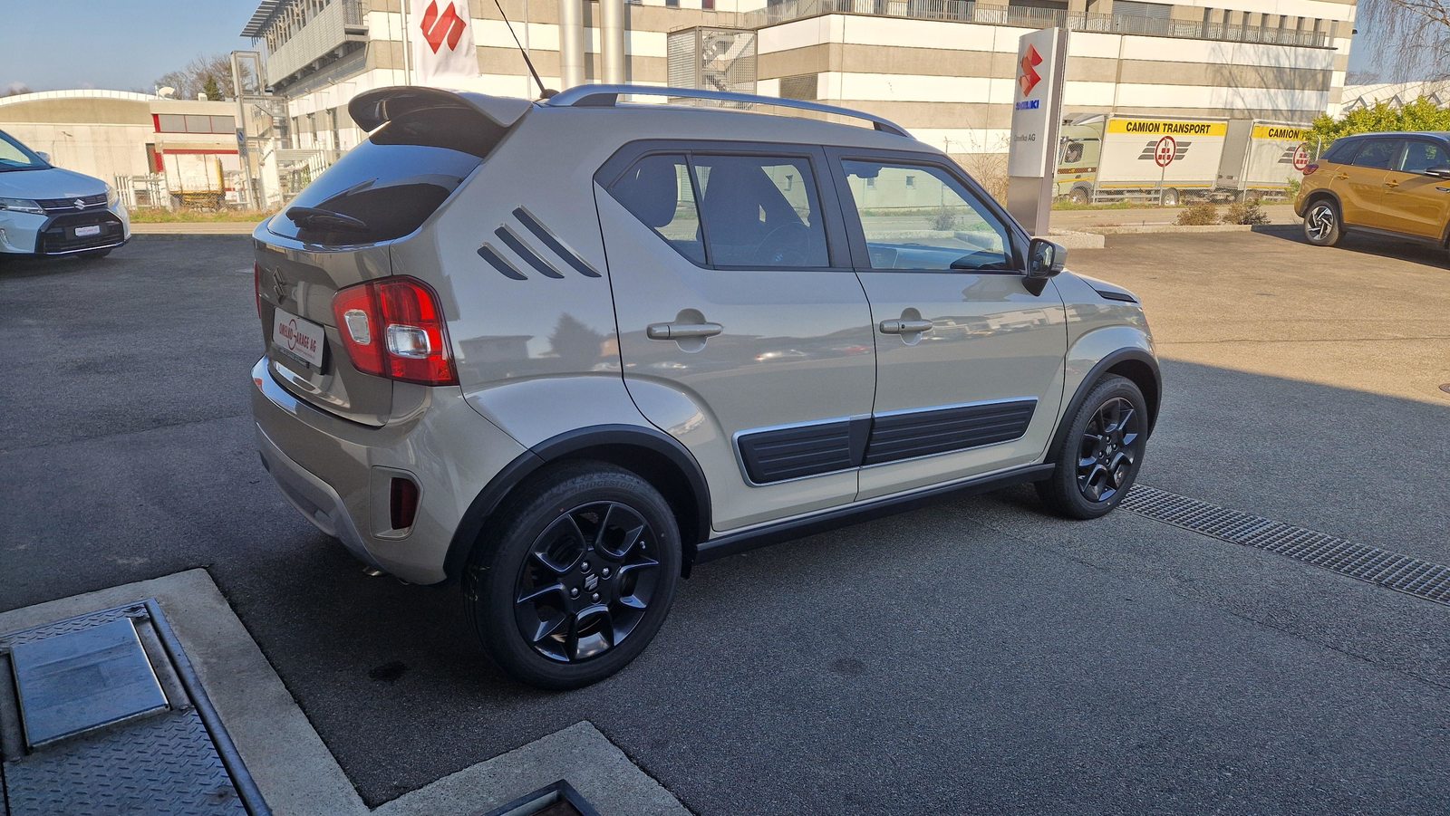 SUZUKI Ignis 1.2 Compact Top Hybrid, Mild-Hybrid Benzin/Elektro, Occasion / Gebraucht, Automatik - 4