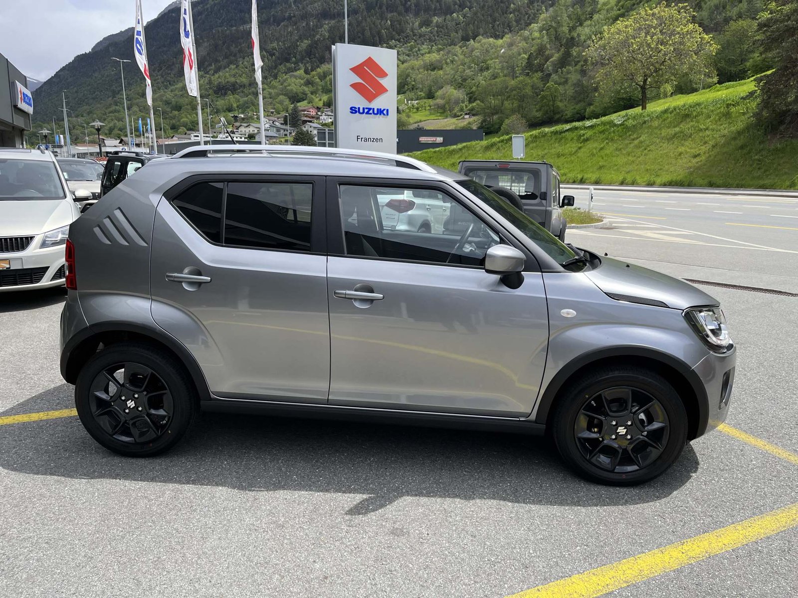 SUZUKI Ignis 1.2 Compact+ Hybrid 4x4, Hybride Leggero Benzina/Elettrica, Auto dimostrativa, Manuale - 3