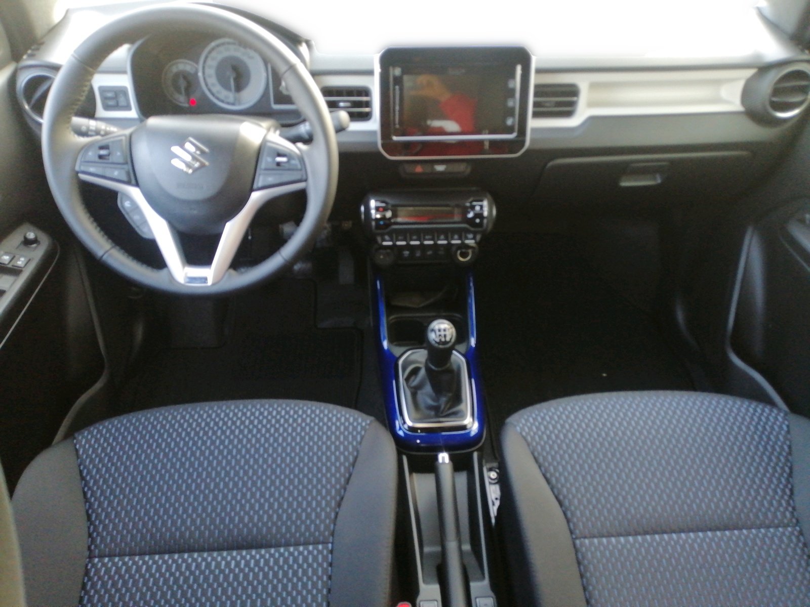 SUZUKI Ignis 1.2 Piz Sulai Top Hybrid, Essence, Occasion / Utilisé, Manuelle - 4