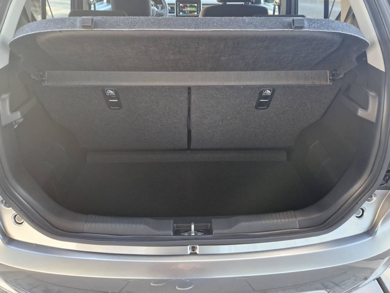 SUZUKI Ignis 1.2 Compact Top Hybrid 4x4, Mild-Hybrid Petrol/Electric, Ex-demonstrator, Manual - 5