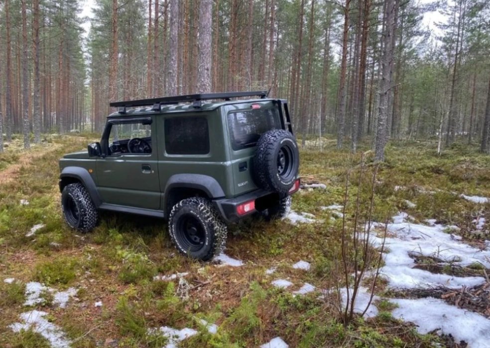 SUZUKI Jimny 1.5 4x4 Offroad mit Seilwinde, Benzina, Auto nuove, Manuale - 2