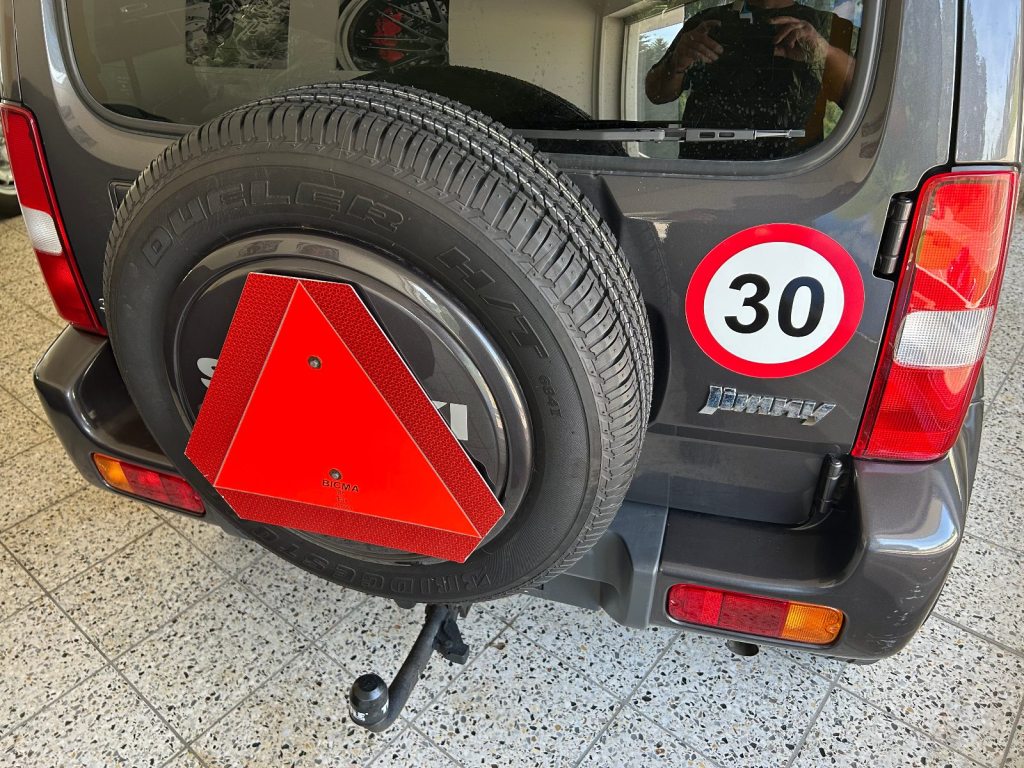 SUZUKI JIMNY 1.3 4WD Compact Top, Benzin, Occasion / Gebraucht, Handschaltung - 3