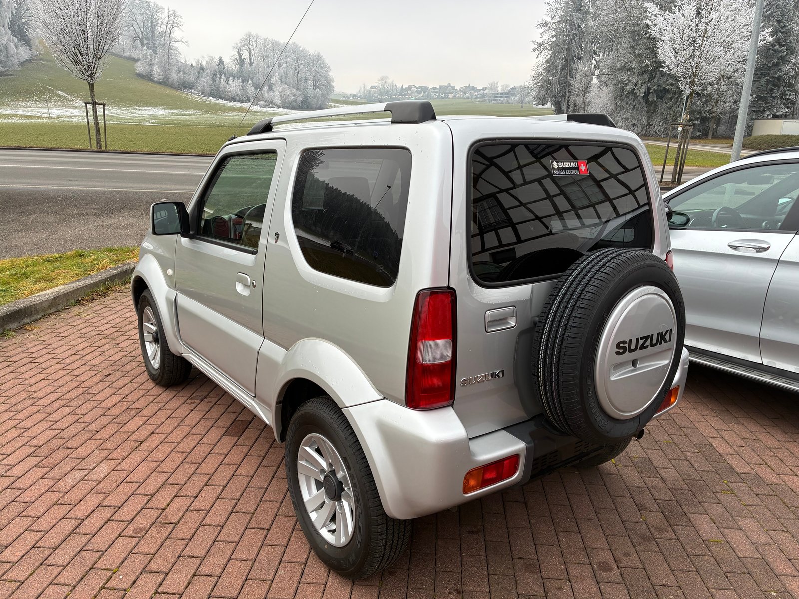 SUZUKI Jimny 1.3 16V GL Top Sergio Cellano Automatic, Benzin, Occasion / Gebraucht, Automatik - 3