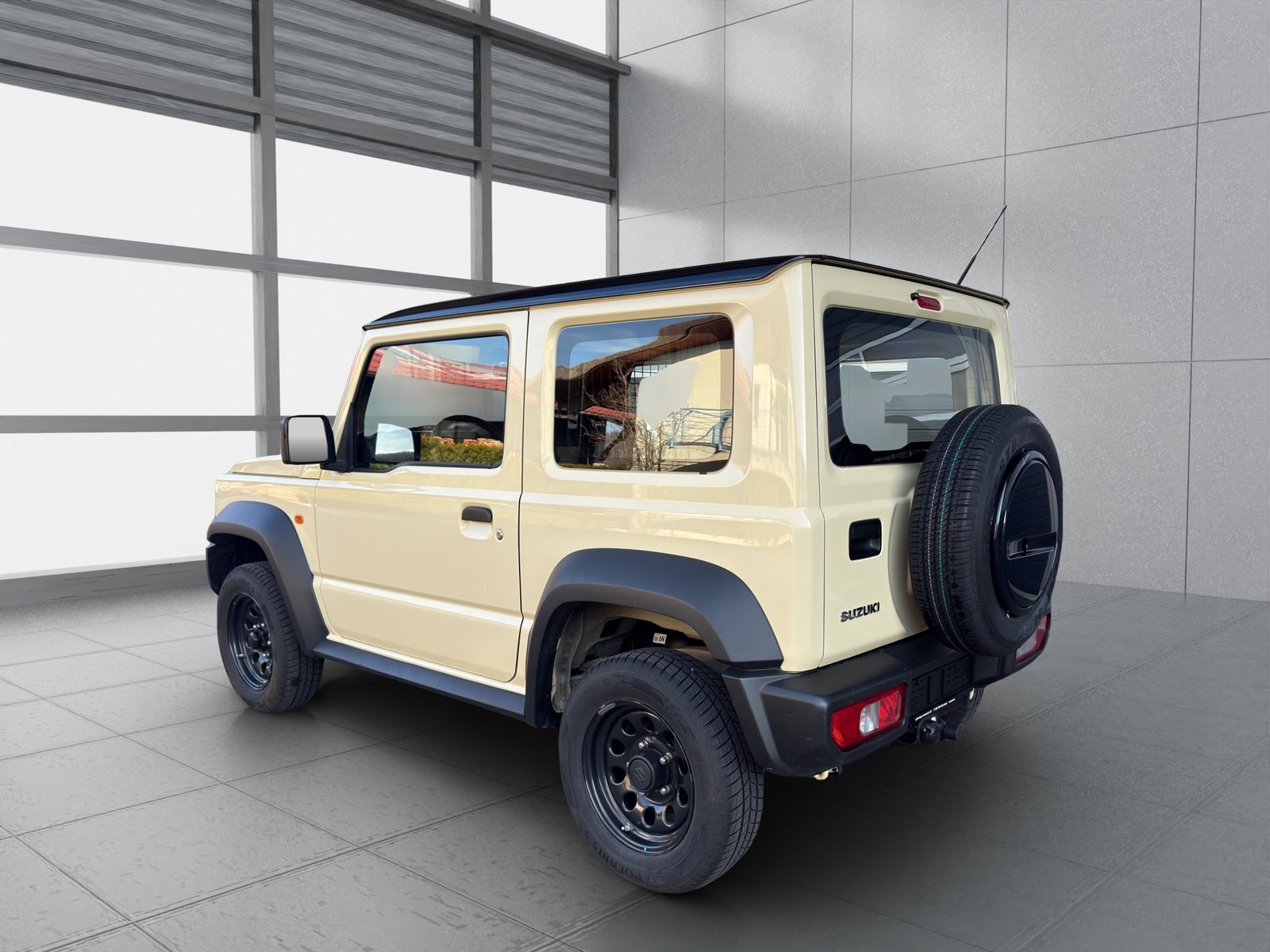 SUZUKI Jimny 1.5 Compact+ 4x4, Petrol, Second hand / Used, Manual - 3