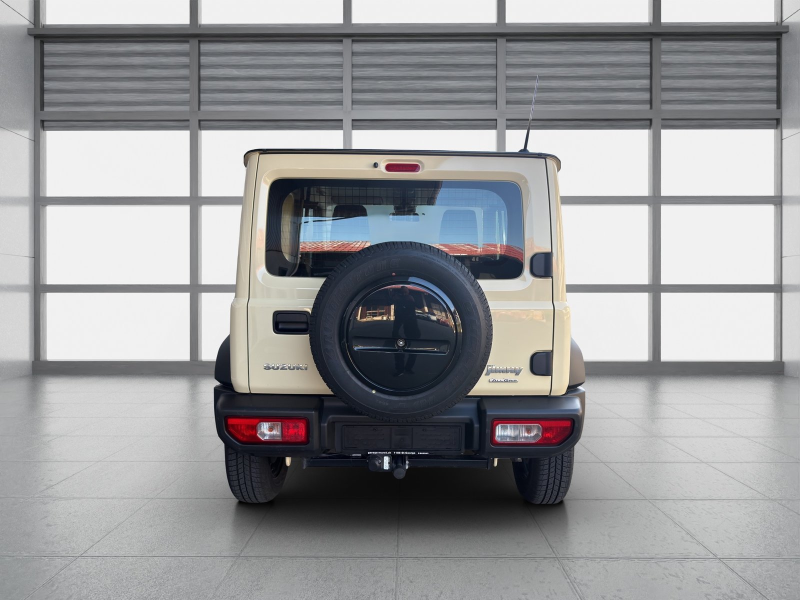 SUZUKI Jimny 1.5 Compact+ 4x4, Petrol, Second hand / Used, Manual - 4