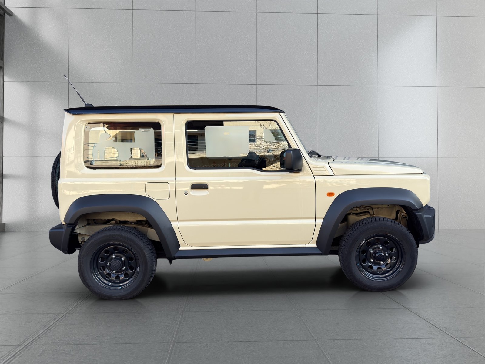 SUZUKI Jimny 1.5 Compact+ 4x4, Petrol, Second hand / Used, Manual - 6