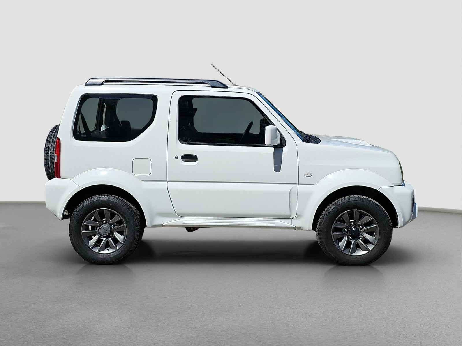 SUZUKI Jimny 1.3 16V Compact Top, Petrol, Second hand / Used, Manual - 6