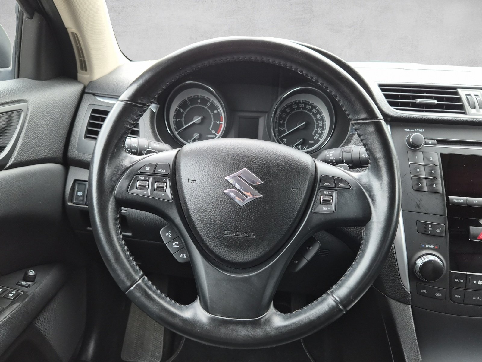 SUZUKI Kizashi 2.4 VVT GL Top CVT 4x4, Benzina, Occasioni / Usate, Automatico - 6