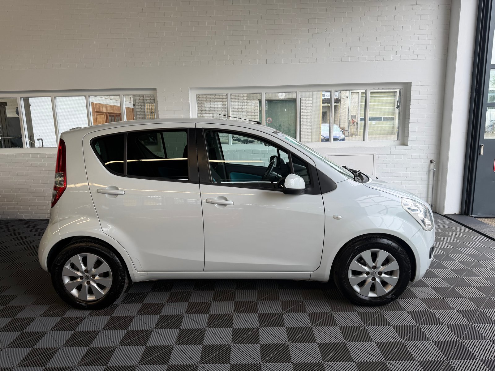 SUZUKI Splash 1.2i 16V GL Top, Essence, Occasion / Utilisé, Manuelle - 2