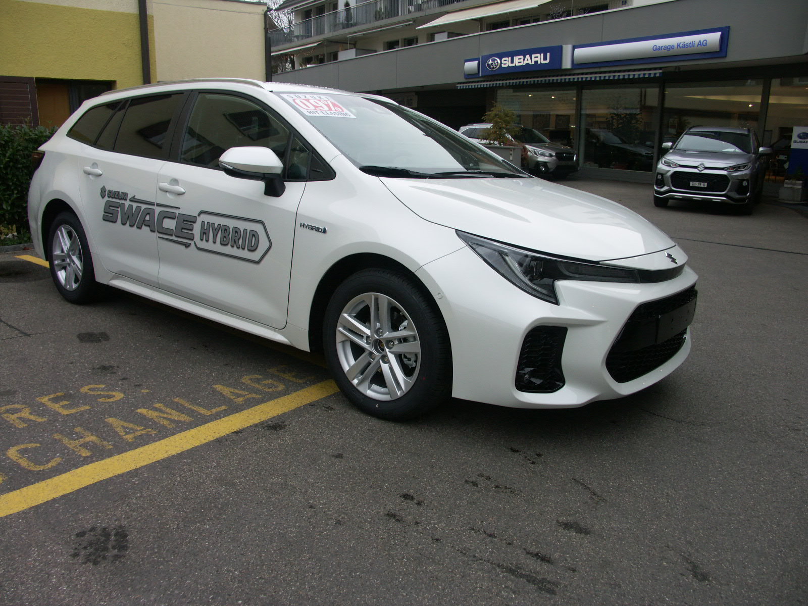 SUZUKI Swace 1.8 Compact Top Hybrid