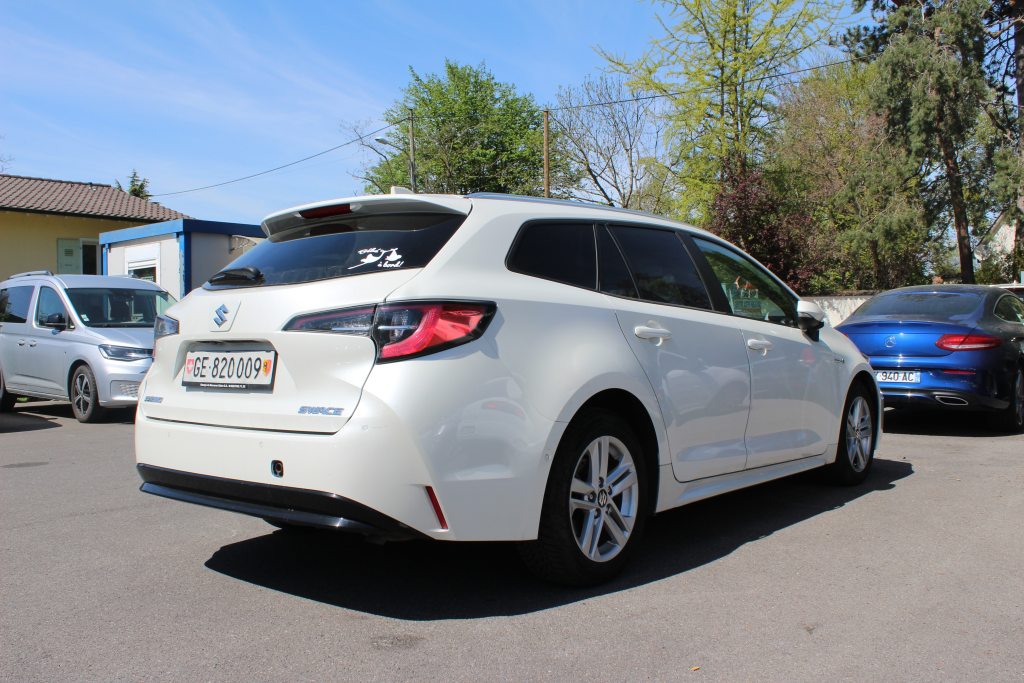 SUZUKI SWACE 1.8 Compact Top Hybrid, Hybride Intégral Essence/Électricité, Occasion / Utilisé, Automatique - 5